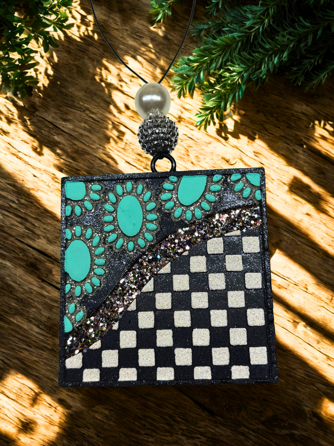 Checkered Concho Chic